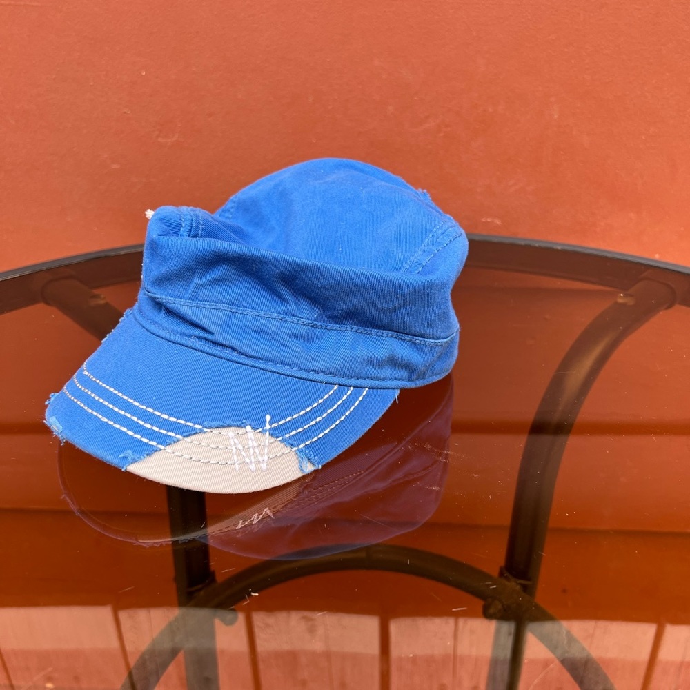 Bud light hat - Picture 2 of 4